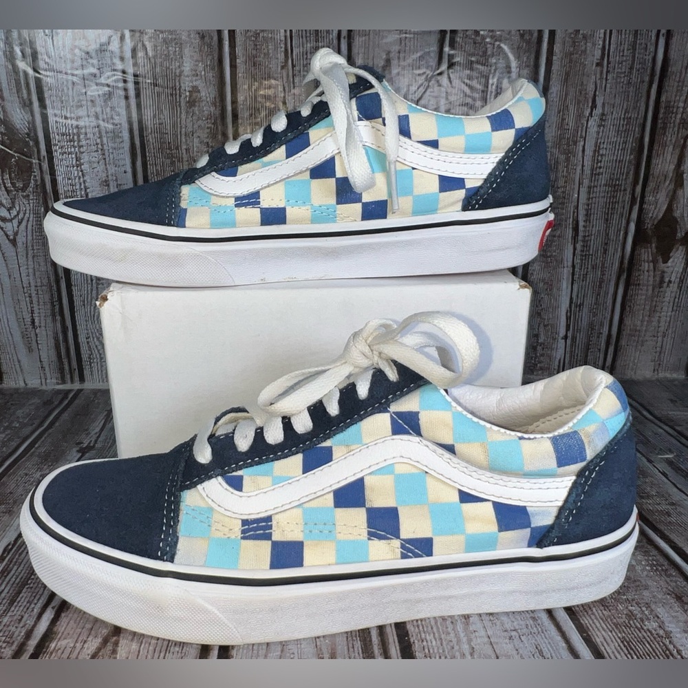 Vans Old Skool Checkerboard Sneakers Blue Cream Men’s 6 Women's 7.5